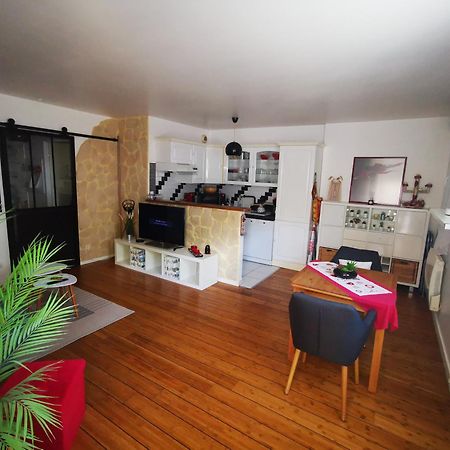 Appartement Chaleureux Proche Disney 44M2 Pour 4 Pers Classe 3 Etoiles トルシー エクステリア 写真